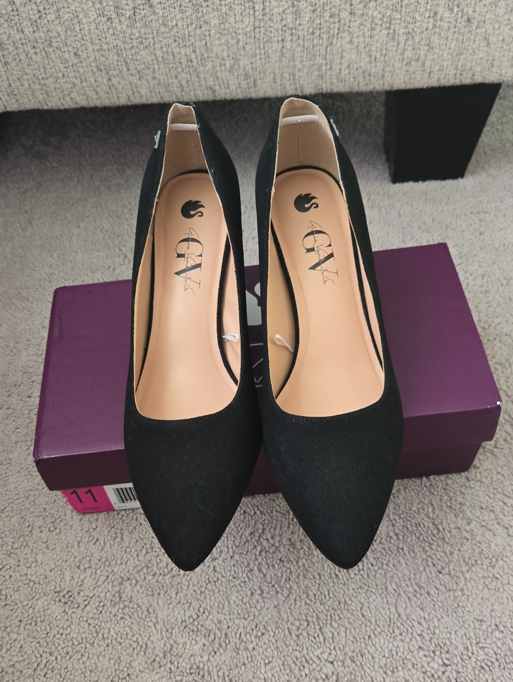 Gloria Vanderbilt Black Heels Women's Size 11
